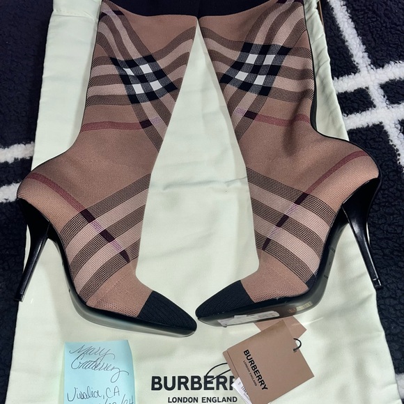 BURBERRY Dolman vintage check sock knit boots - Picture 3 of 5